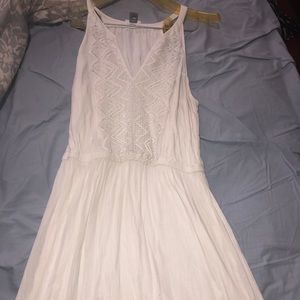 White maxi dress
